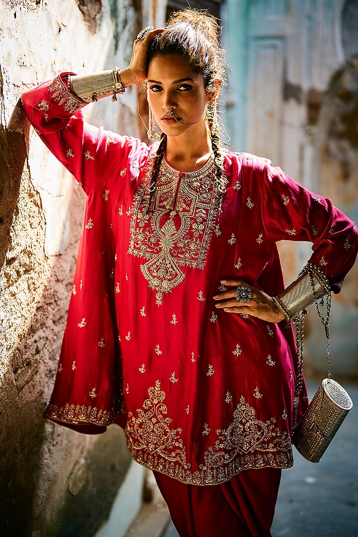 Rani Pink Silk Zardosi Embroidered Tunic Set by Jayanti Reddy at Pernia's Pop Up Shop