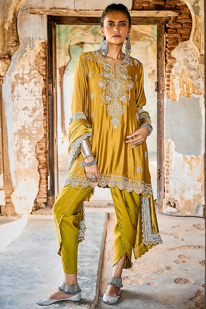 Mustard Silk Zardosi Embroidered Tunic Set by Jayanti Reddy at Pernia's Pop Up Shop