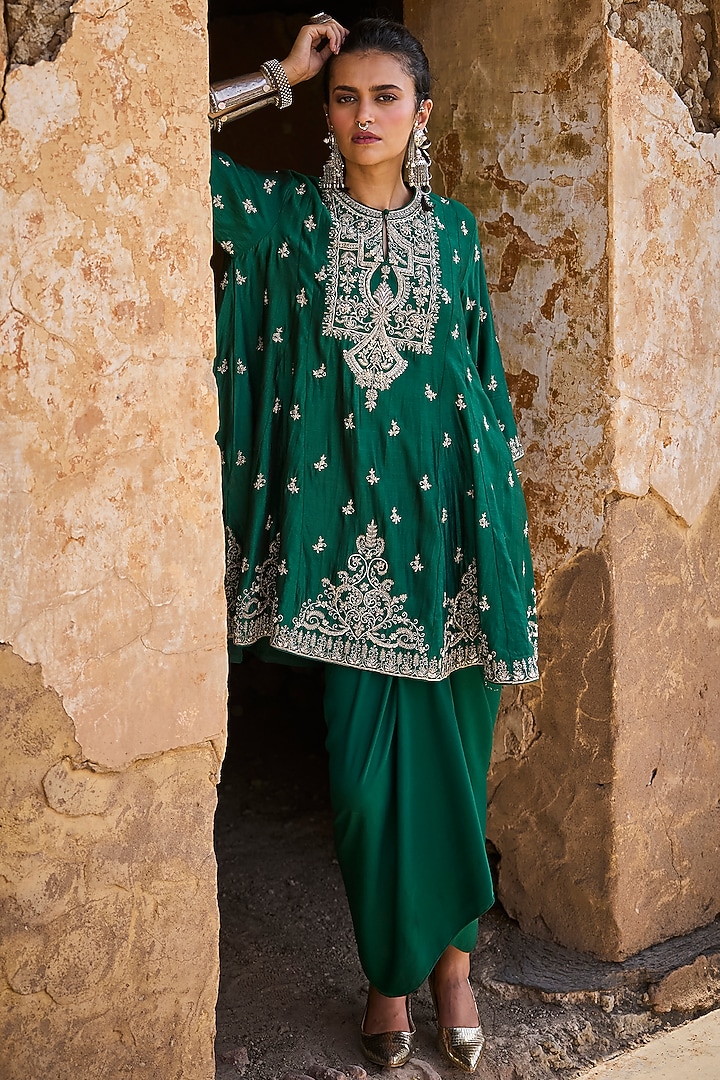 Emerald Green Silk Zardosi Embroidered Tunic Set by Jayanti Reddy at Pernia's Pop Up Shop