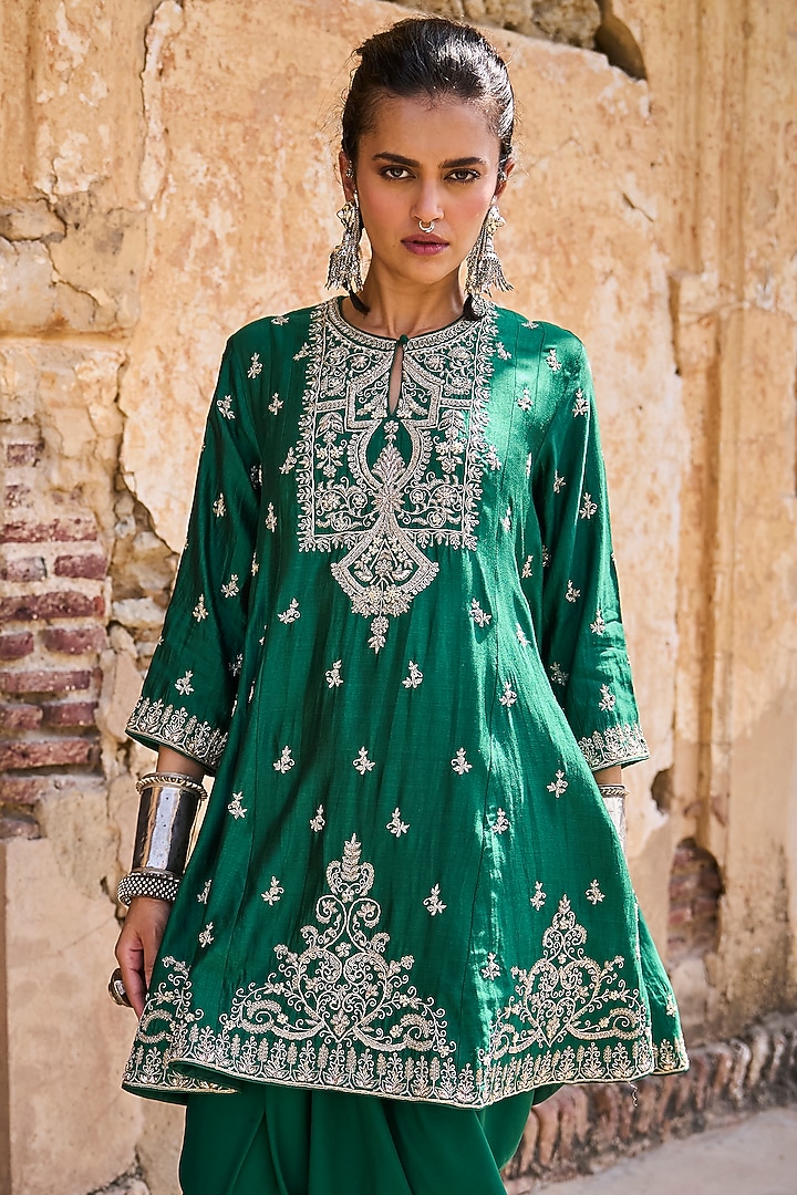 Emerald Green Silk Zardosi Embroidered Tunic Set by Jayanti Reddy at Pernia's Pop Up Shop