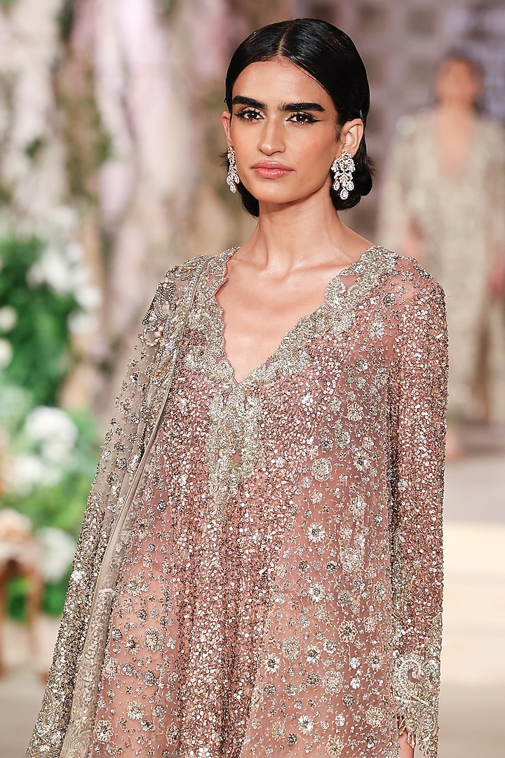 Pastel Peach Net Sequin Hand Embroidered Kurta Set by Jayanti Reddy at Pernia's Pop Up Shop