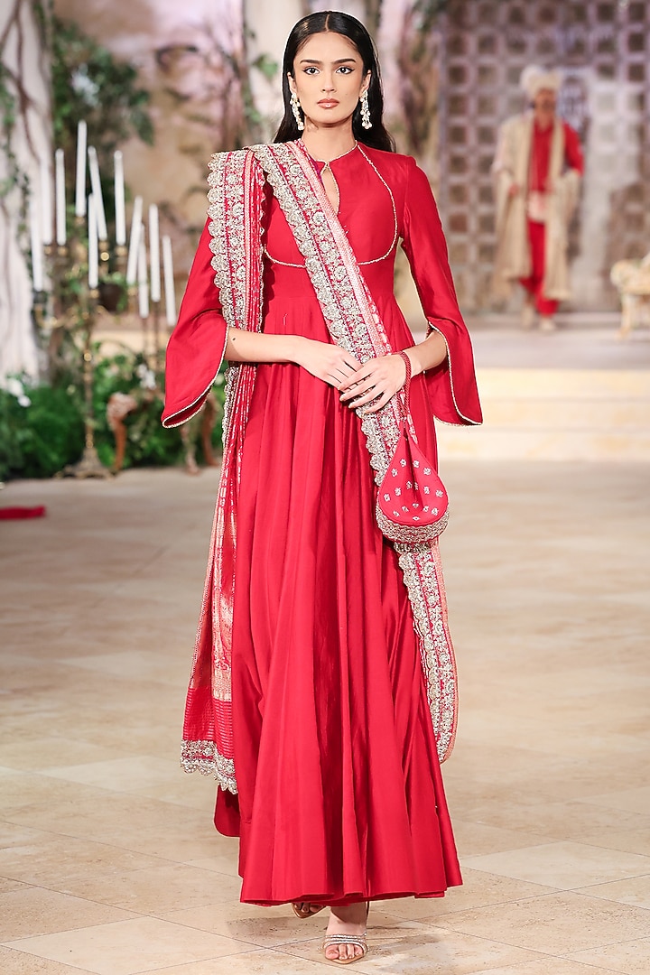 Red Silk Zardosi Hand Embroidered Bridal Anarkali Set by Jayanti Reddy at Pernia's Pop Up Shop