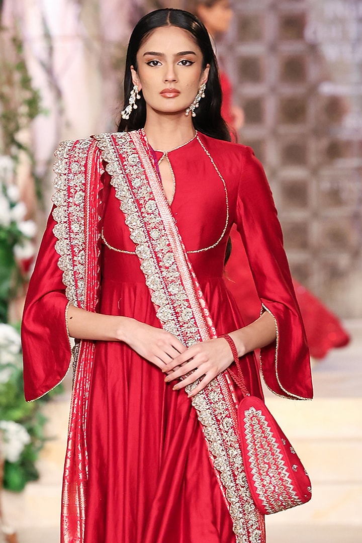 Red Silk Zardosi Hand Embroidered Bridal Anarkali Set by Jayanti Reddy at Pernia's Pop Up Shop