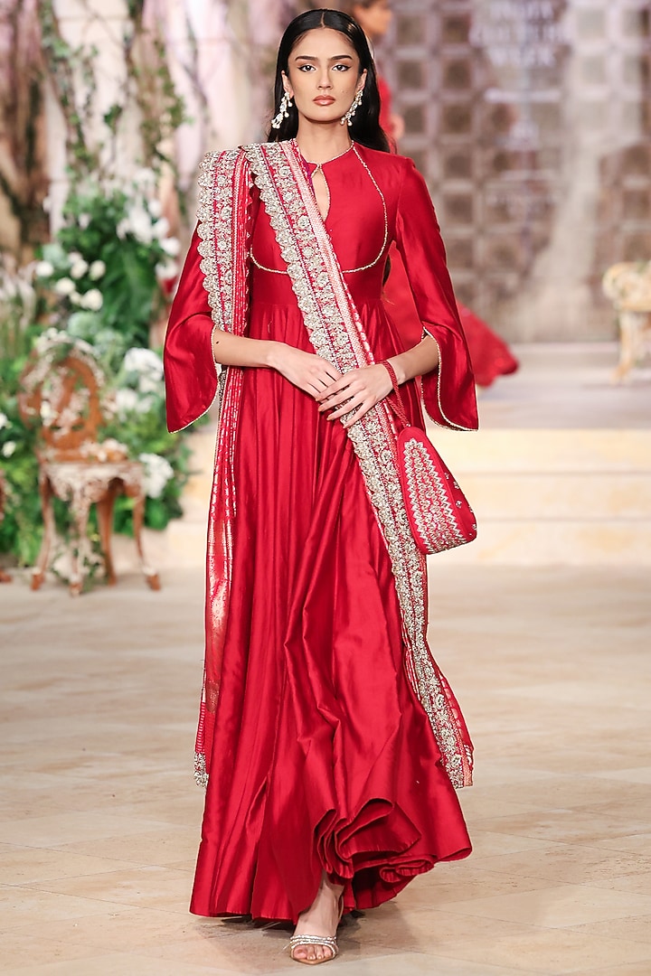 Red Silk Zardosi Hand Embroidered Bridal Anarkali Set by Jayanti Reddy at Pernia's Pop Up Shop