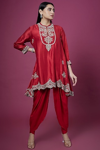Red Embroidered Tunic Set by Jayanti Reddy