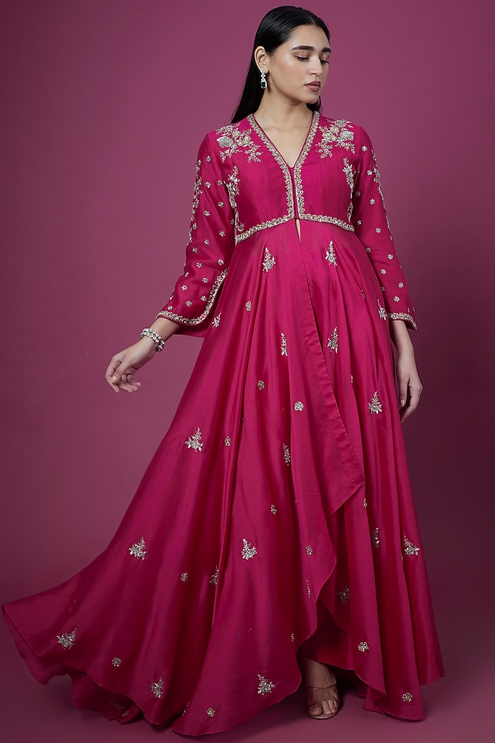 Pink Embroidered Anarkali Set by Jayanti Reddy at Pernia's Pop Up Shop