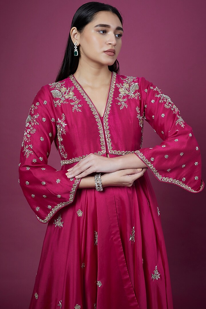 Pink Embroidered Wedding Anarkali Set by Jayanti Reddy at Pernia's Pop Up Shop
