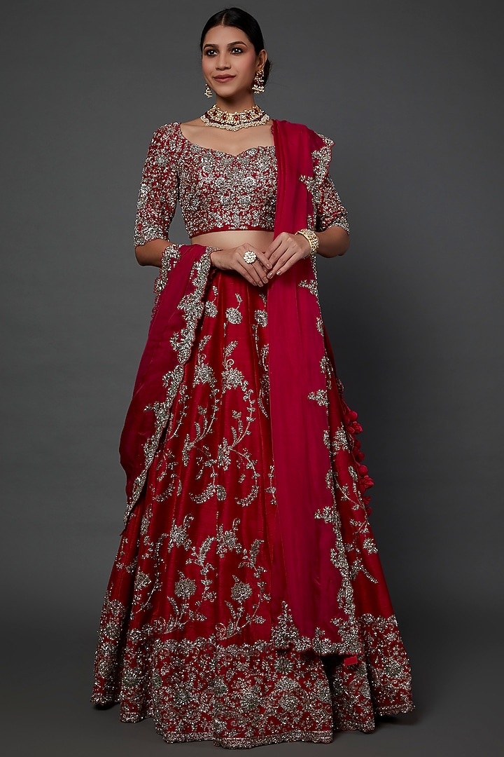 Red Silk Zardosi Embroidered Bridal Lehenga Set by Jayanti Reddy at Pernia's Pop Up Shop