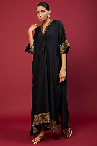 Black Twill Kaftan by Jayanti Reddy
