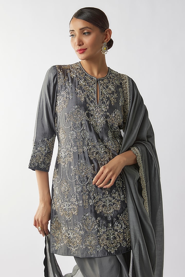 Teal Grey Silk Zari Embroidered Kurta Set by Jayanti Reddy at Pernia's Pop Up Shop