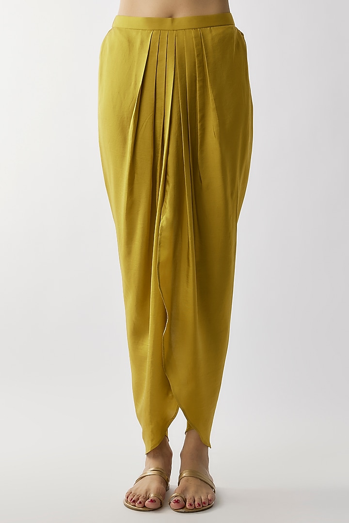 Mustard Silk Dhoti Set by Jayanti Reddy at Pernia's Pop Up Shop