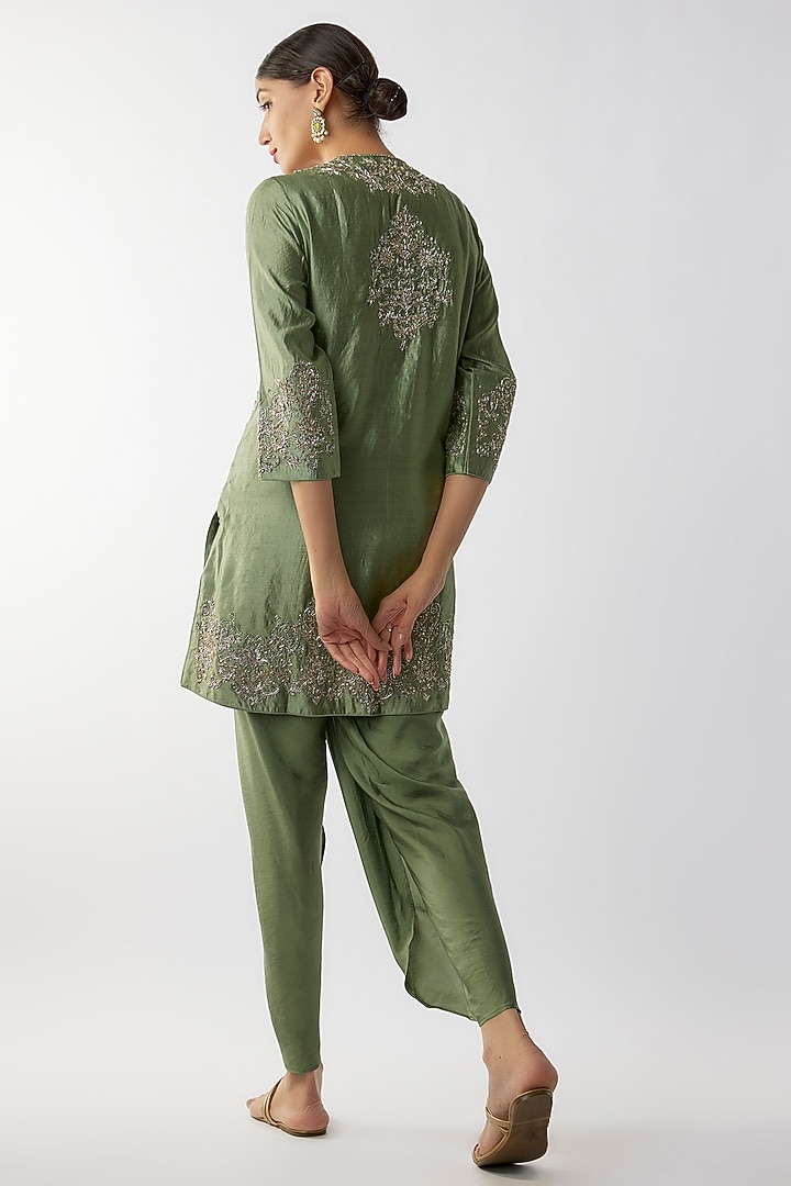 Mint Green Silk Zari Embroidered Kurta Set by Jayanti Reddy at Pernia's Pop Up Shop