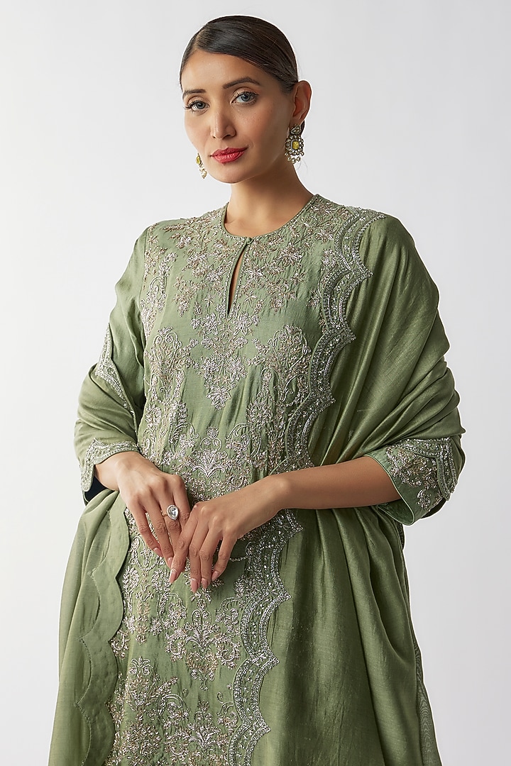 Mint Green Silk Zari Embroidered Kurta Set by Jayanti Reddy at Pernia's Pop Up Shop