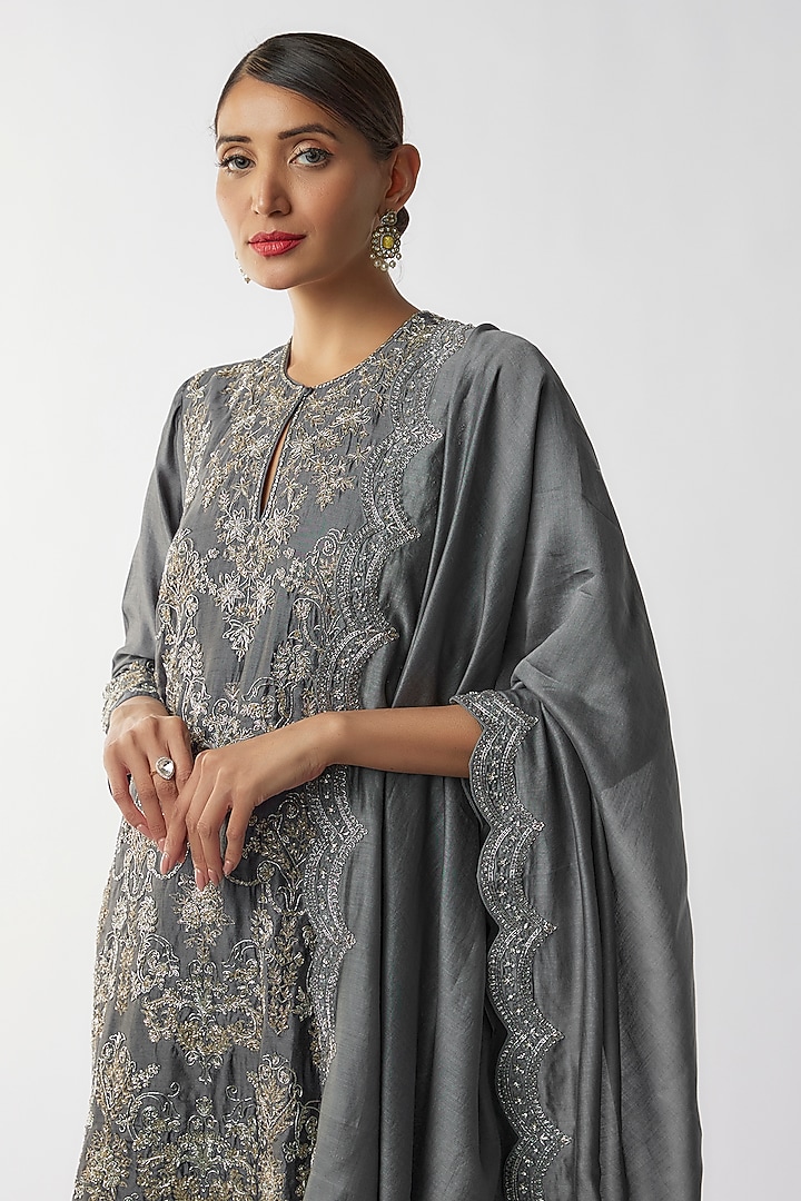 Teal Grey Silk Zari Embroidered Kurta Set by Jayanti Reddy at Pernia's Pop Up Shop