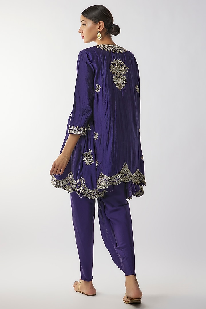 Purple Silk Zari Embroidered A-line Kurta Set by Jayanti Reddy at Pernia's Pop Up Shop