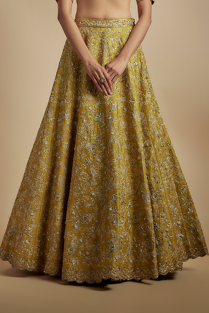 Mustard Silk Zari Embroidered Bridal Lehenga Set by Jayanti Reddy at Pernia's Pop Up Shop
