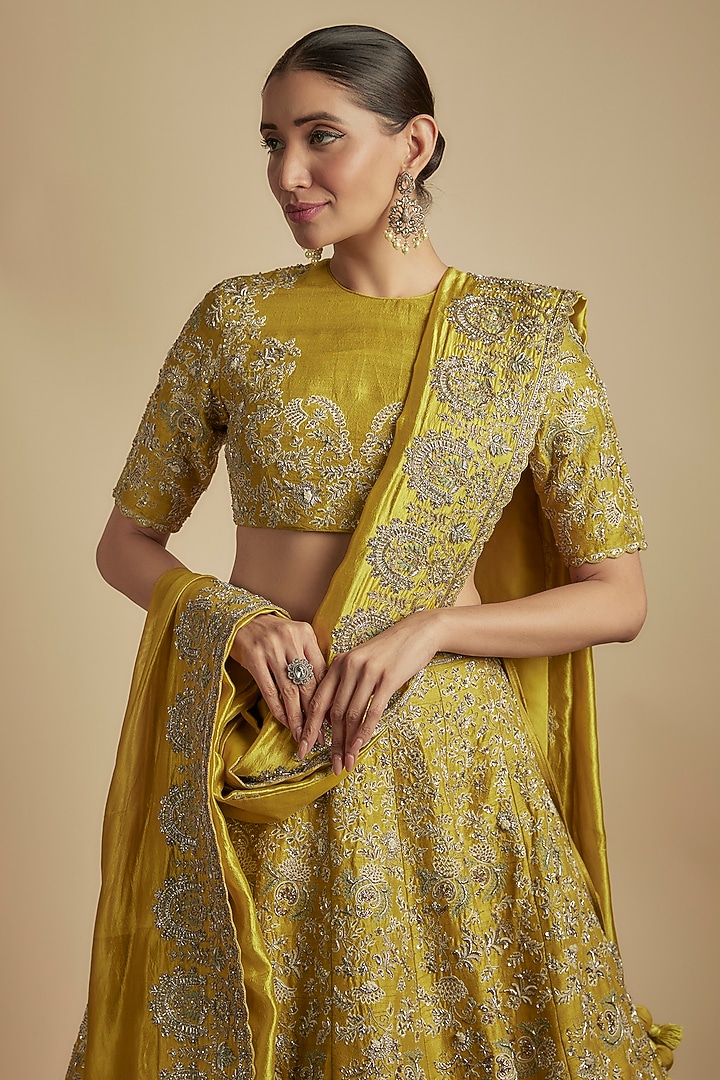 Mustard Silk Zari Embroidered Bridal Lehenga Set by Jayanti Reddy at Pernia's Pop Up Shop
