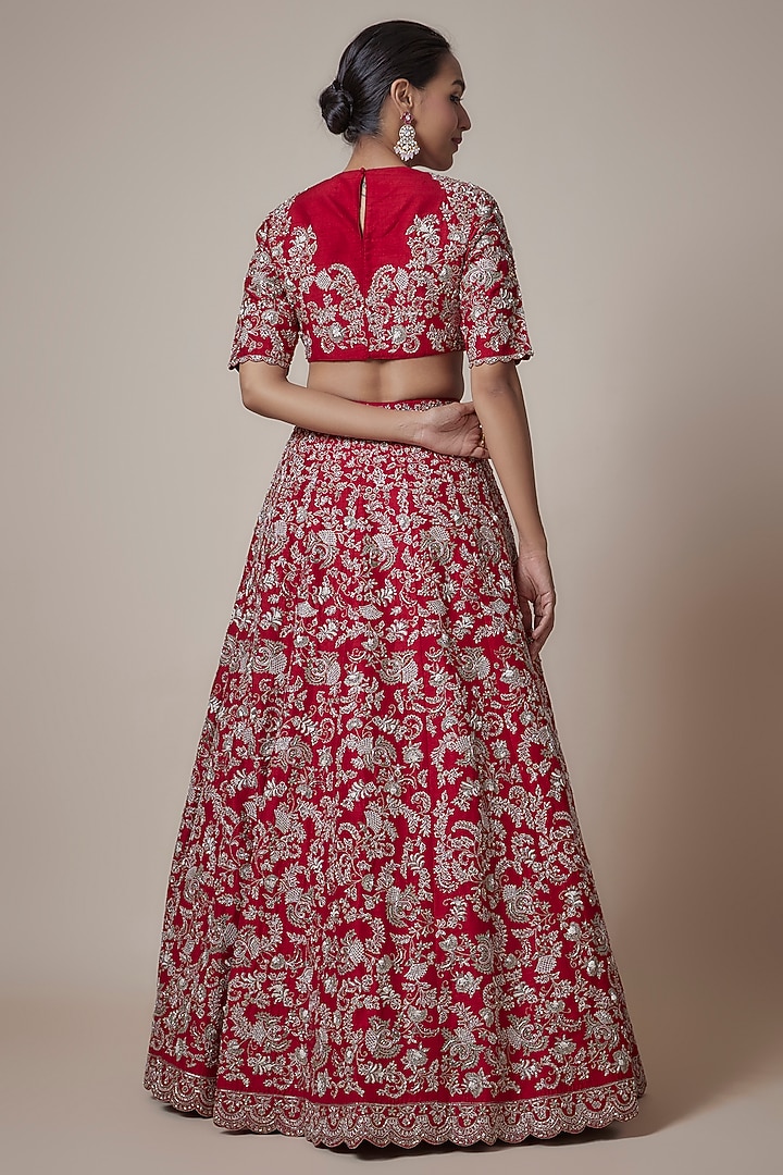 Red Silk Zari Embroidered Bridal Lehenga Set by Jayanti Reddy at Pernia's Pop Up Shop