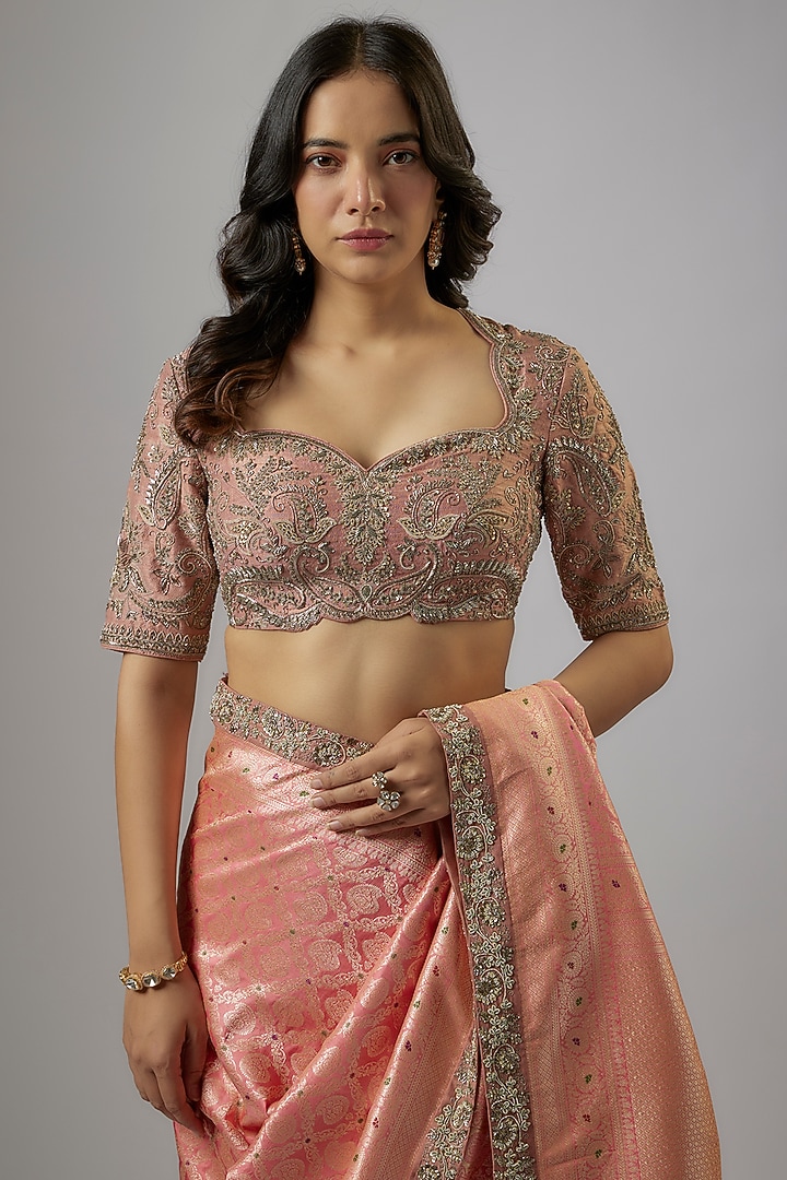 Peach Banarasi Bridal Saree Set by Jayanti Reddy at Pernia's Pop Up Shop