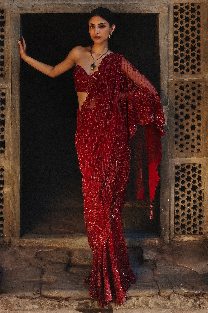 Red Net Thread Hand Embroidered Bridal Saree Set by Jayanti Reddy at Pernia's Pop Up Shop