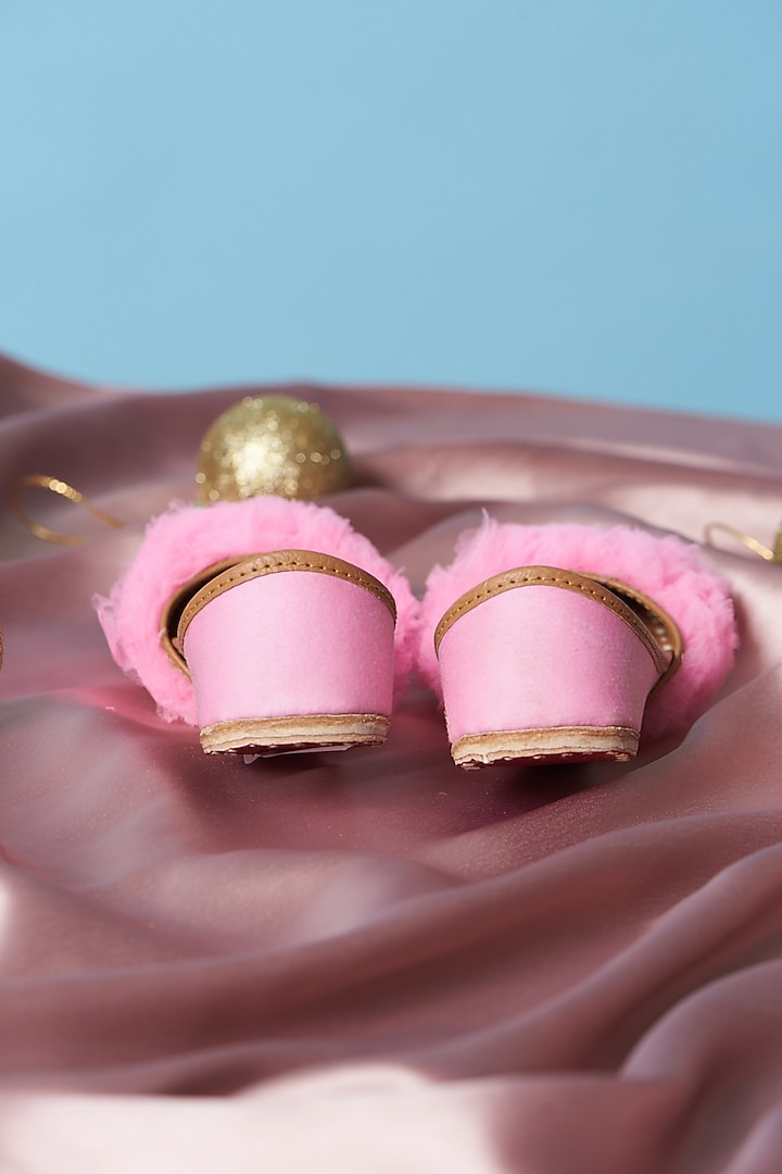 Pink Cotton Silk Beads Embroidered Handmade Juttis For Girls by Jekwats at Pernia's Pop Up Shop