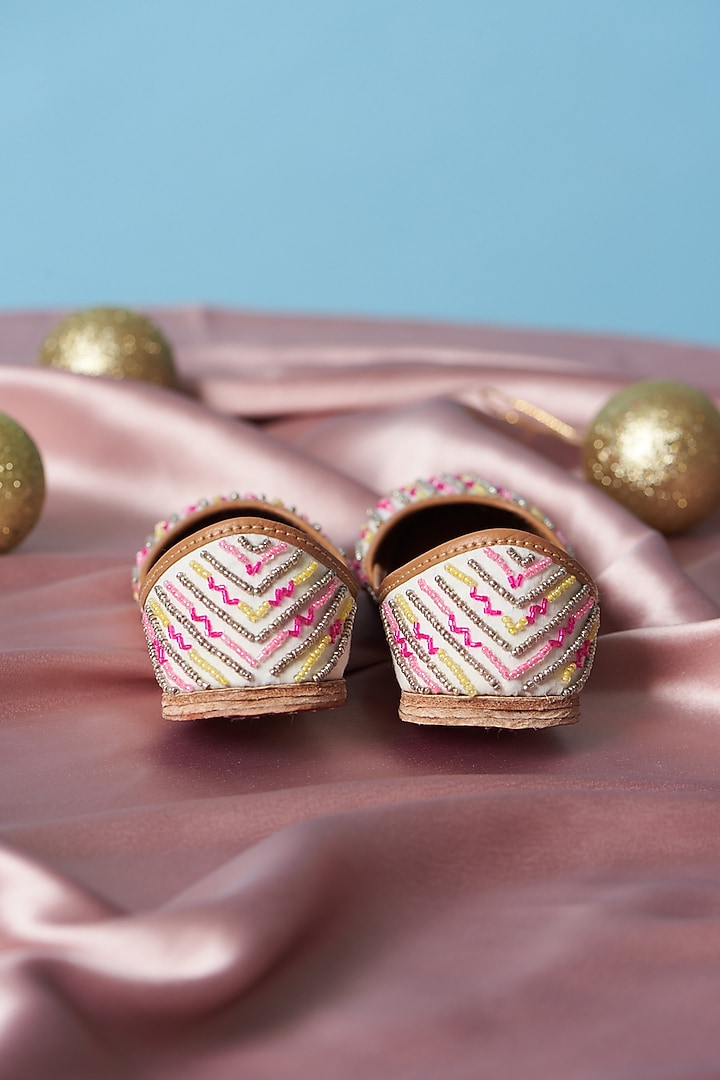 Ivory Cotton Silk Beads Embroidered Juttis For Girls by Jekwats at Pernia's Pop Up Shop