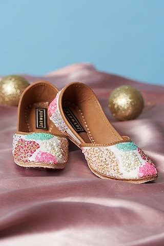 Ivory Pure Leather Embroidered Handcrafted Jutti For Girls by Jekwats