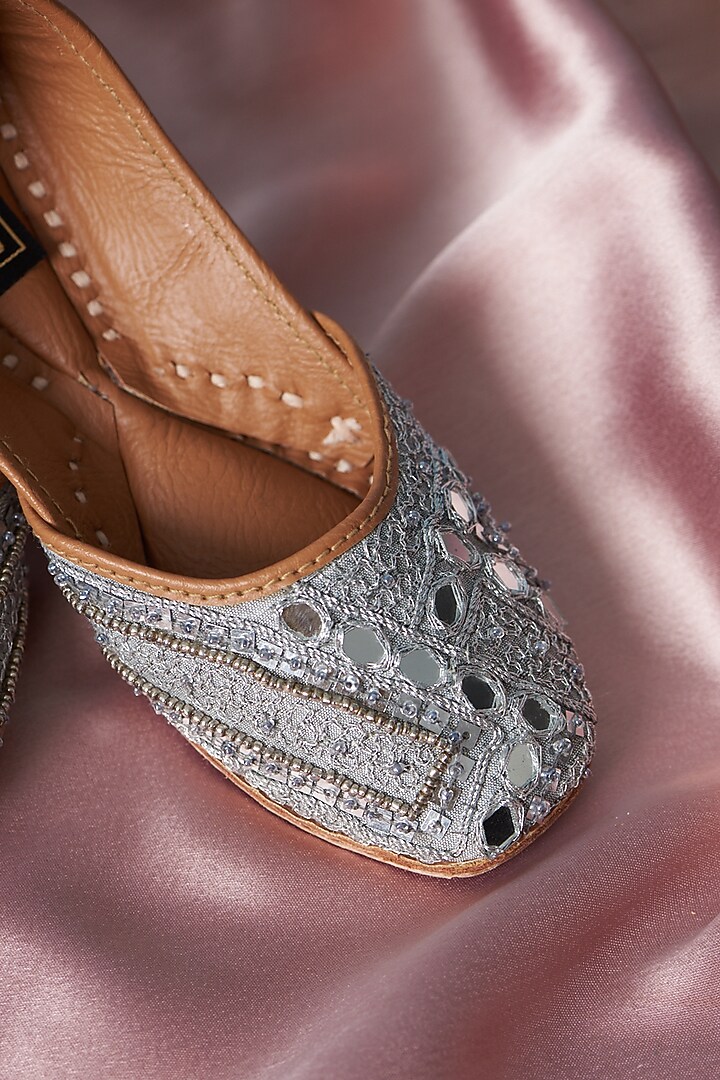 Silver-Grey Pure Leather Zardosi Hand Embroidered Juttis For Girls by Jekwats at Pernia's Pop Up Shop