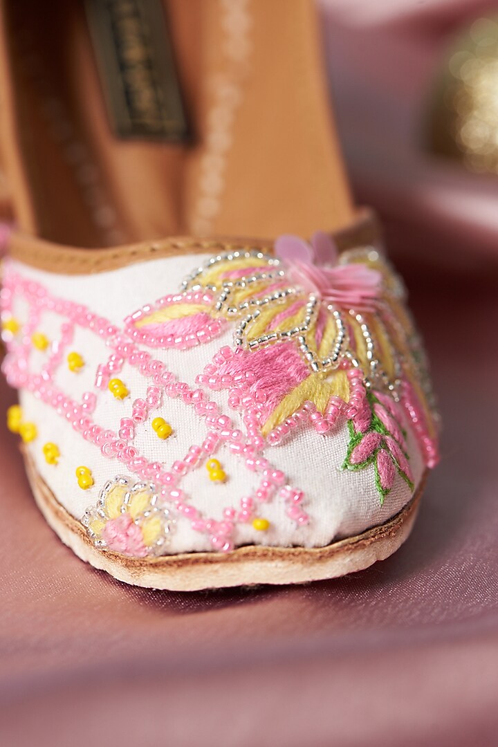 Rose Quartz Pure Leather Thread Embroidered Juttis For Girls by Jekwats at Pernia's Pop Up Shop