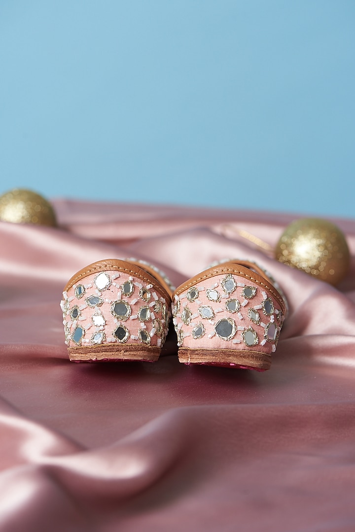 Peach Pure Leather Mirror Embellished Juttis For Girls by Jekwats at Pernia's Pop Up Shop