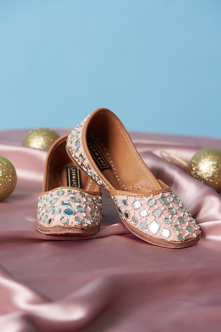 Peach Pure Leather Mirror Embellished Juttis For Girls by Jekwats at Pernia's Pop Up Shop