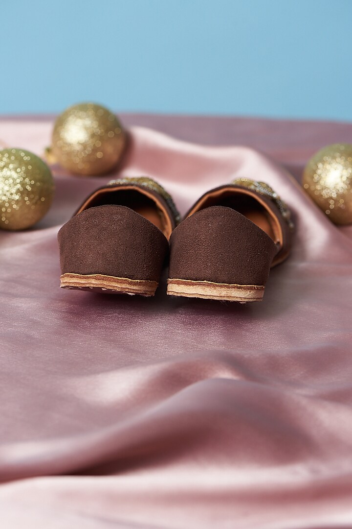 Brown Pure Leather Tassels Embellished Handcrafted Juttis For Girls by Jekwats at Pernia's Pop Up Shop