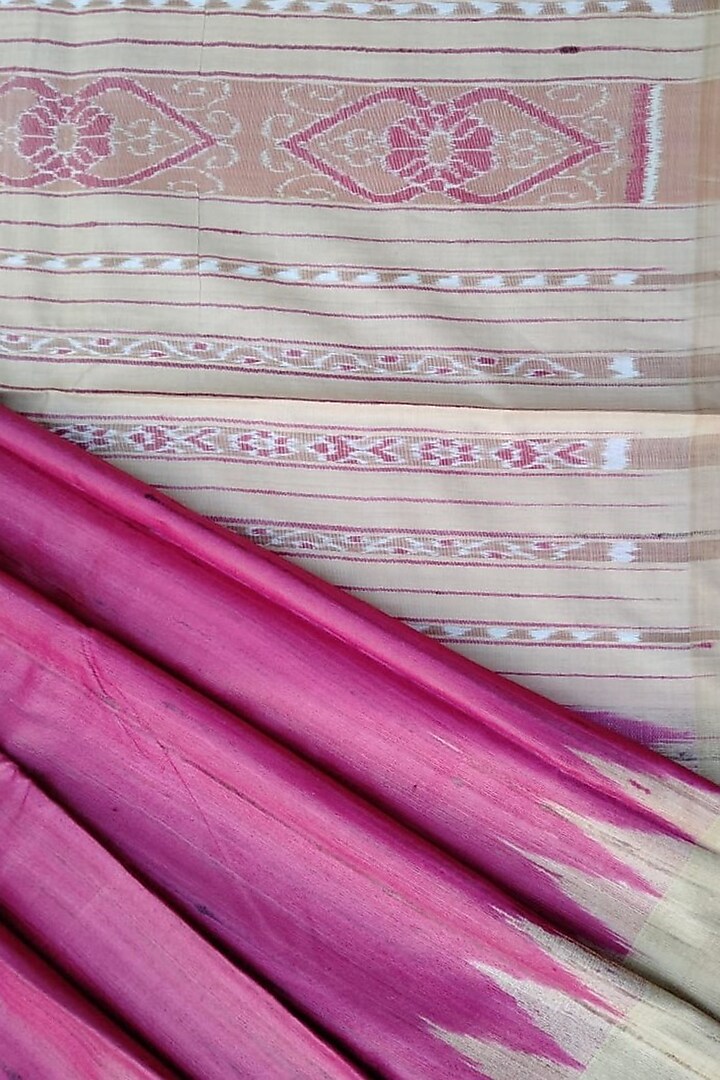 Blush Pink Handwoven Saree With Tie-Dye Border by Jagjeeban