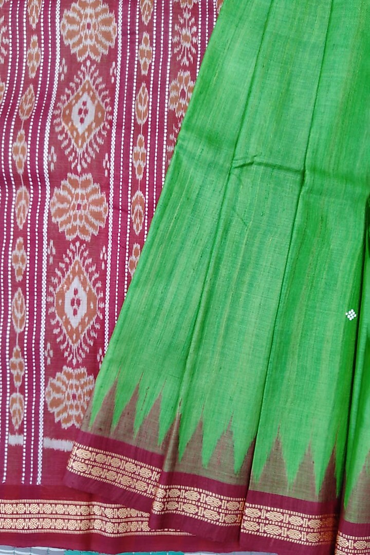 Green & Brown Handwoven Tie-Dye Saree by Jagjeeban at Pernia's Pop Up Shop