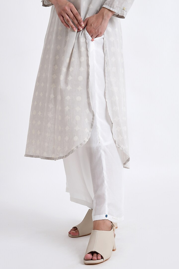 Grey Cotton Block Printed Kurta Set by Jayati Goenka at Pernia's Pop Up Shop