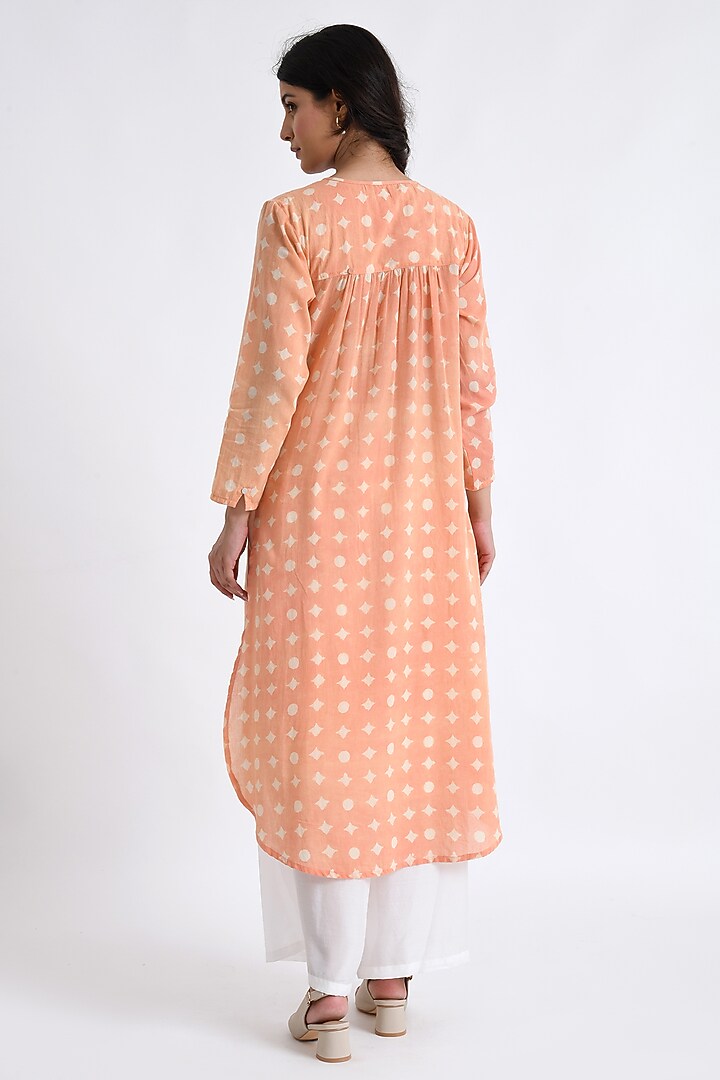 Peach Cotton Block Printed Kurta Set by Jayati Goenka at Pernia's Pop Up Shop