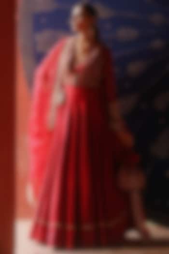 Red Chanderi & Organza Hand Embroidered Bridal Anarkali Set by Jigar Mali at Pernia's Pop Up Shop
