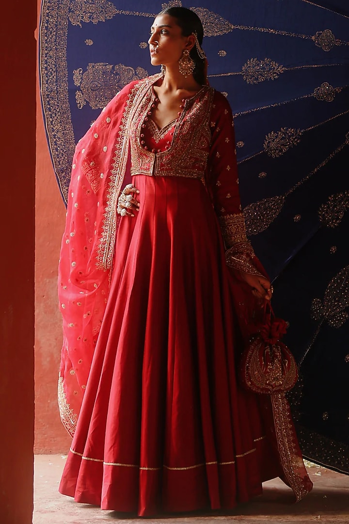 Red Chanderi & Organza Hand Embroidered Bridal Anarkali Set by Jigar Mali at Pernia's Pop Up Shop