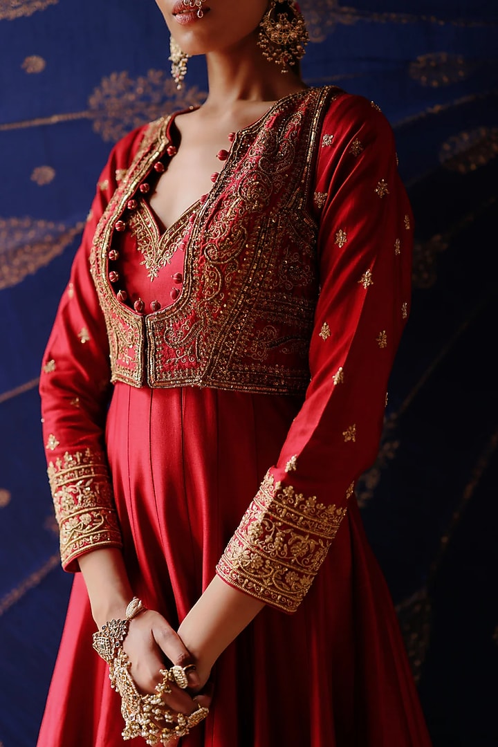 Red Chanderi & Organza Hand Embroidered Bridal Anarkali Set by Jigar Mali at Pernia's Pop Up Shop