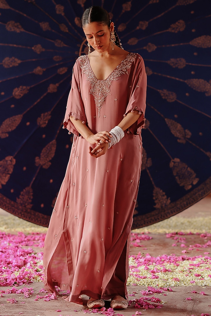 Lilac Satin Georgette Hand Embroidered Kaftan Set by Jigar Mali at Pernia's Pop Up Shop