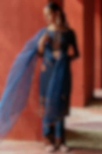 Blue Chanderi & Organza Printed Kurta Set by Jigar Mali at Pernia's Pop Up Shop