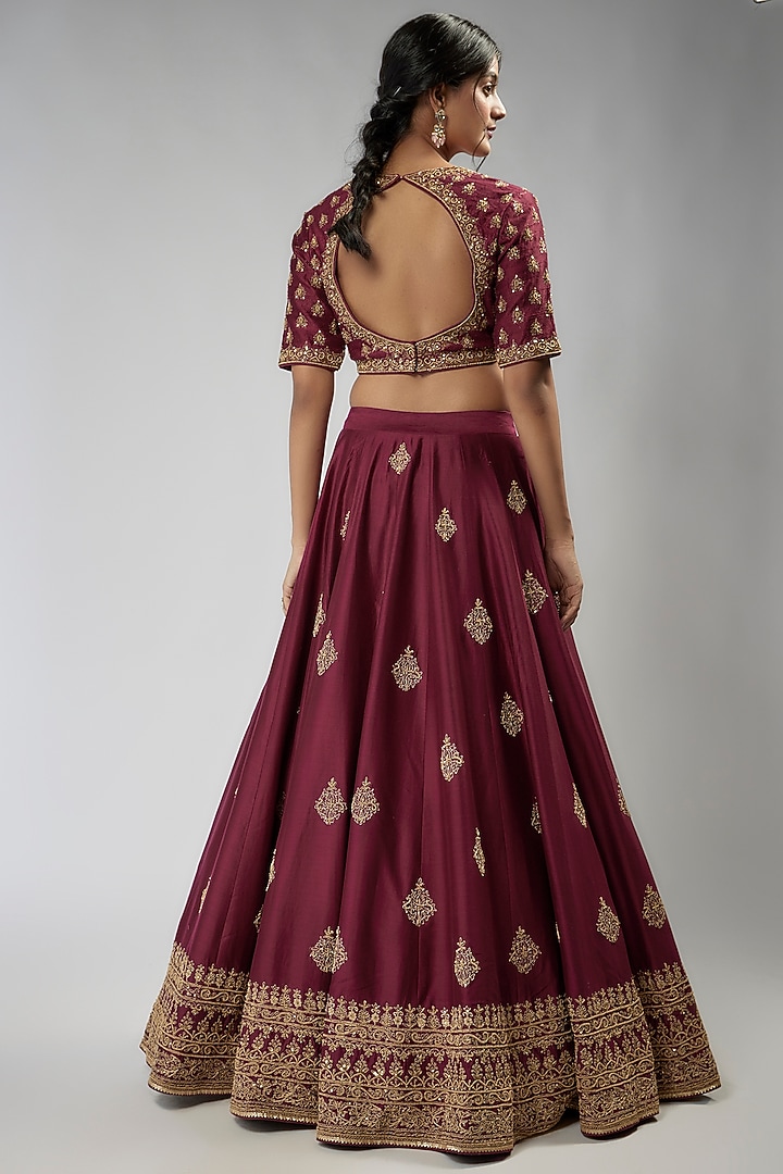 Wine Chanderi Embroidered Wedding Lehenga Set by Jigar Mali at Pernia's Pop Up Shop