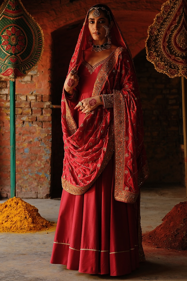 Maroon Chanderi Silk Hand Embroidered Bridal Anarkali Set by Jigar Mali at Pernia's Pop Up Shop