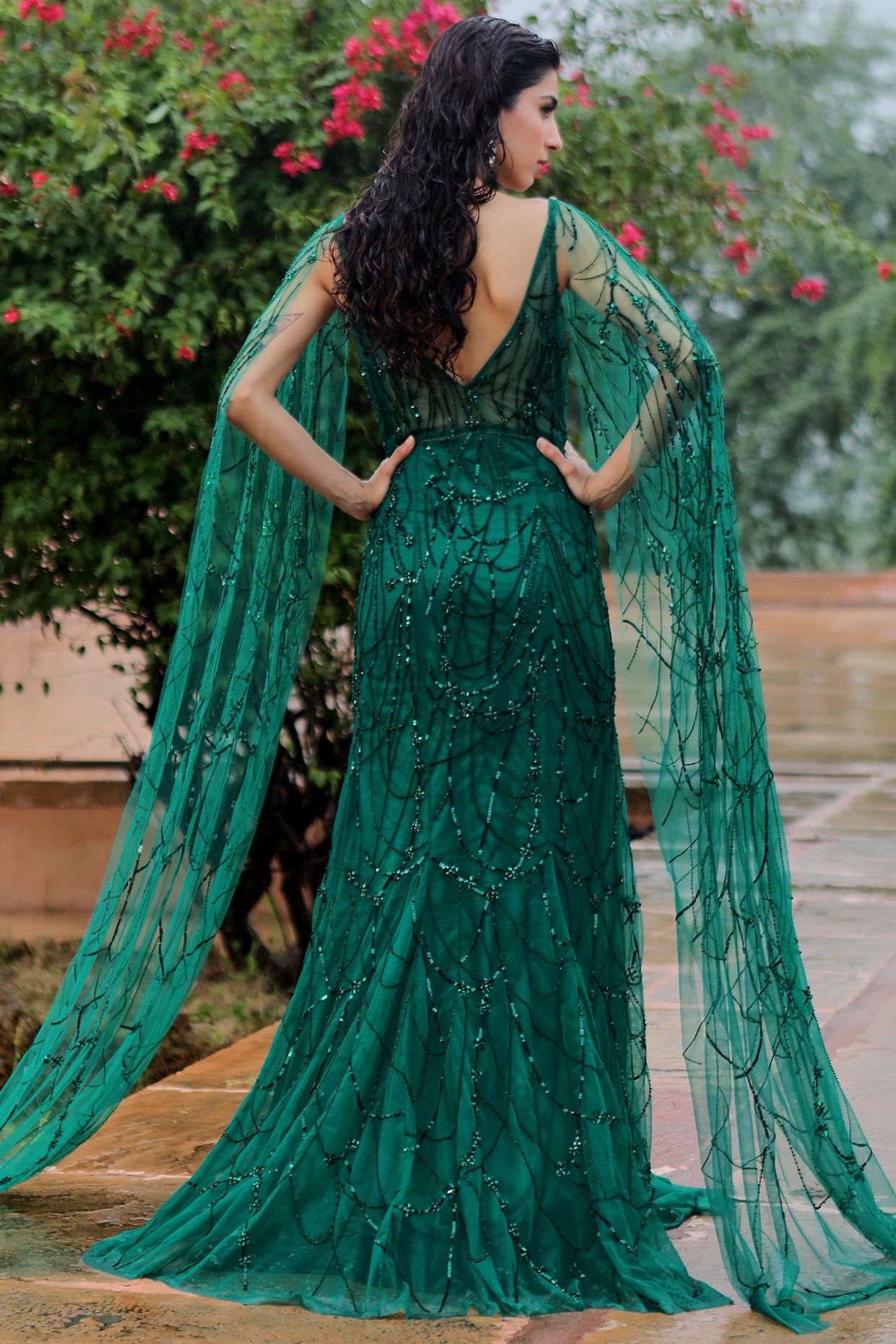 Elegant Emerald Green Dress Decorated with Beads, Satin – Zayna Dresses