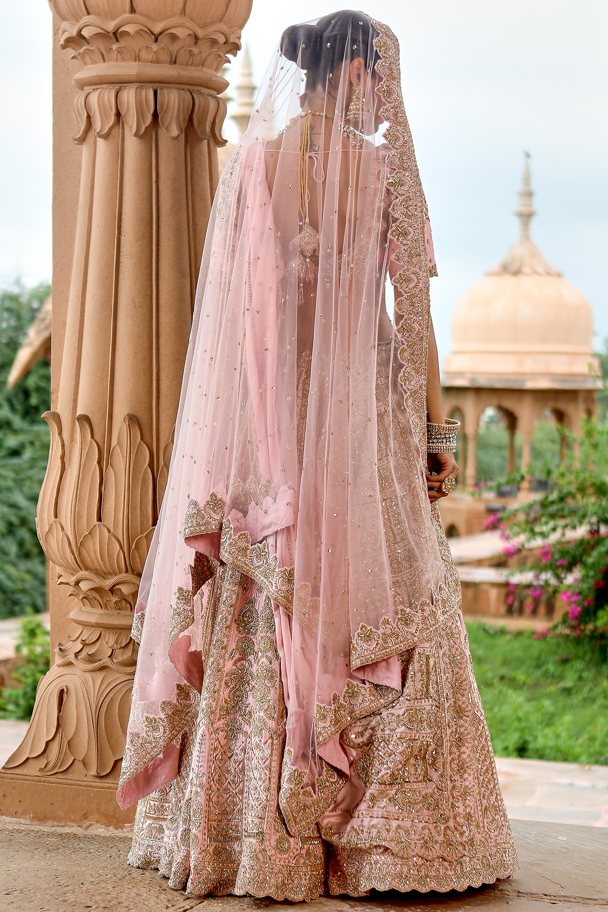 Buy Geranium Pink Bel Buti Patterned Bridal Lehenga Online in India @Mohey  - Lehenga for Women