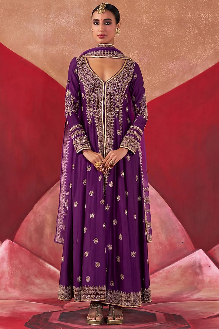 Purple Chanderi Aari Embroidered Wedding Anarkali Set by Jigar Mali at Pernia's Pop Up Shop