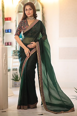 Green Silk Organza Zardosi & Thread Embroidered Saree Set by JUHI SHEKHAWAT