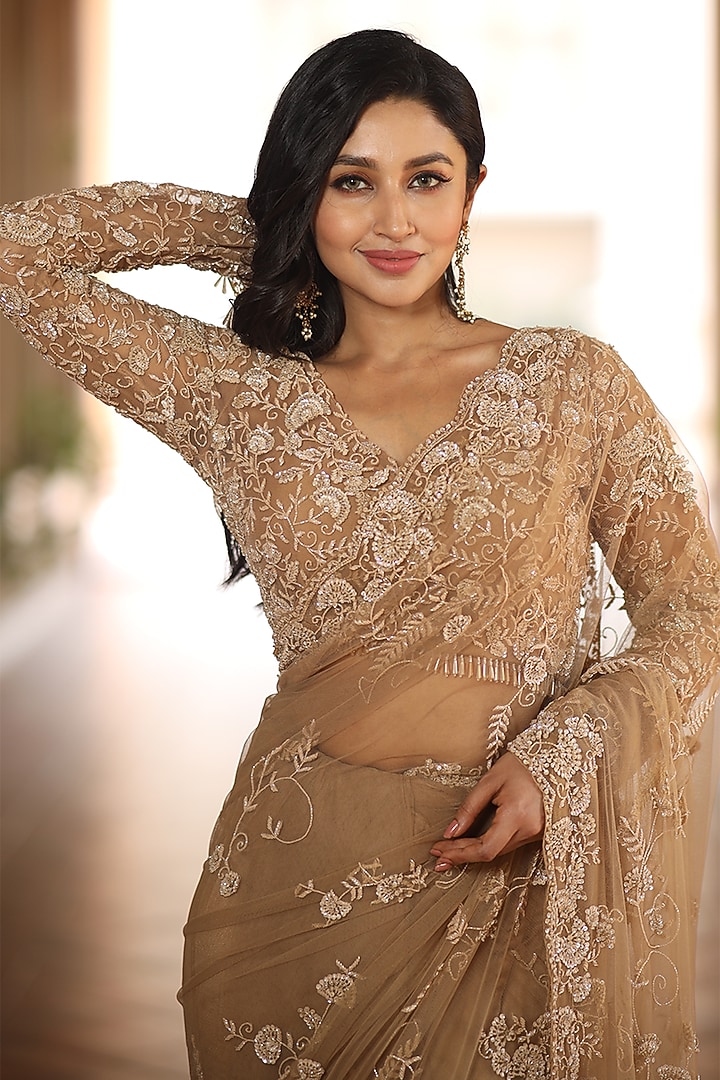 Beige Net Sequins & Cutdana Embroidered Wedding Saree Set by JUHI SHEKHAWAT at Pernia's Pop Up Shop