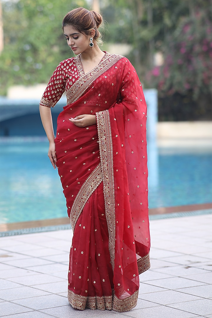 Red Organza Sequins & Zardosi Embroidered Organza Wedding Saree Set by JUHI SHEKHAWAT at Pernia's Pop Up Shop