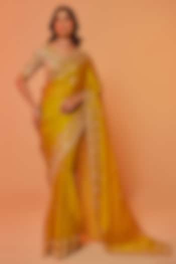 Yellow Silk Organza Sequins Embroidered Wedding Saree Set by JUHI SHEKHAWAT at Pernia's Pop Up Shop